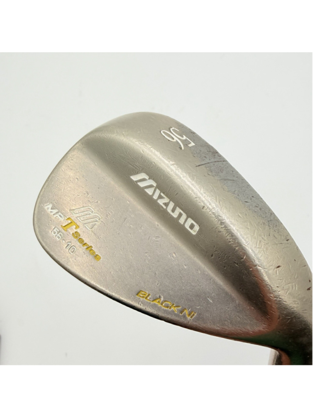 Mizuno MP-T Series Black Ni 56.10 Sand Wedge RH Dynamic Gold Steel Midsize